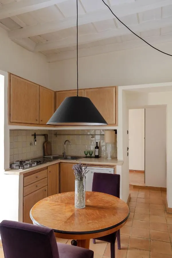 Cozy Apartment With Private Garden At Spanishsteps Rome